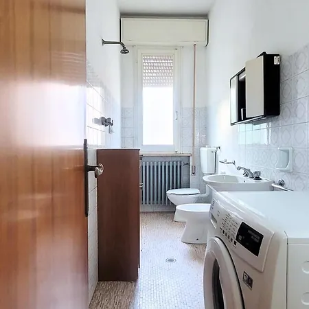 Cn046 - Cesenatico, Ampio Trilocale Con Posto Auto Appartamento