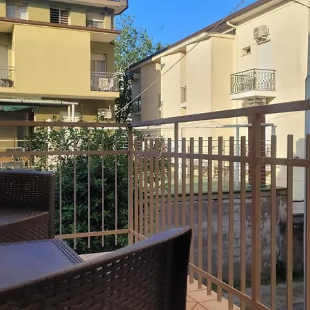 Cn046 - Cesenatico, Ampio Trilocale Con Posto Auto Appartamento
